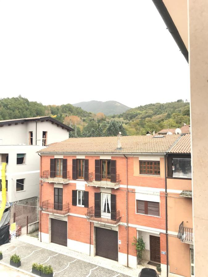 Al Campanile Centro Storico Ampio Luminoso E Panoramico Appartamento Trilocale Carsoli Zewnętrze zdjęcie