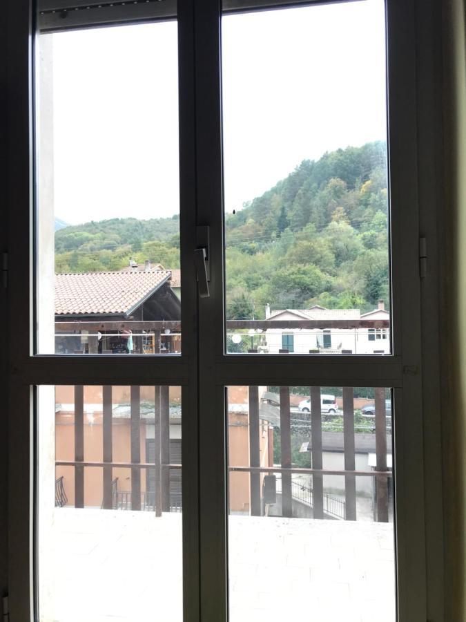 Al Campanile Centro Storico Ampio Luminoso E Panoramico Appartamento Trilocale Carsoli Zewnętrze zdjęcie