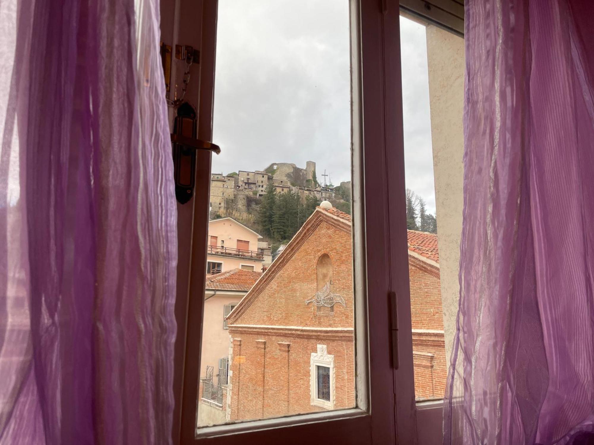 Al Campanile Centro Storico Ampio Luminoso E Panoramico Appartamento Trilocale Carsoli Zewnętrze zdjęcie
